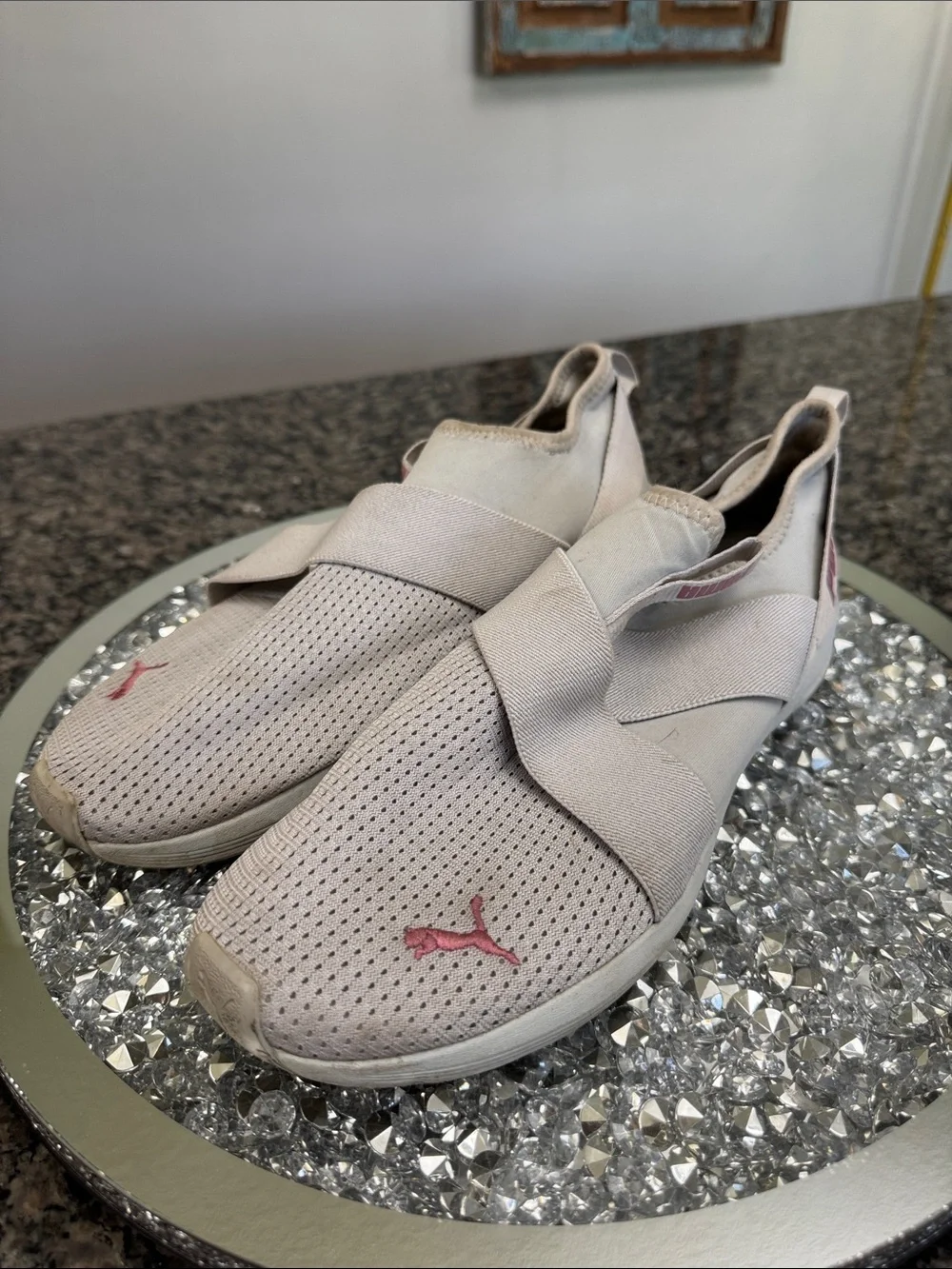 Puma Slip-On gray Sneakers with Pink Accents 11